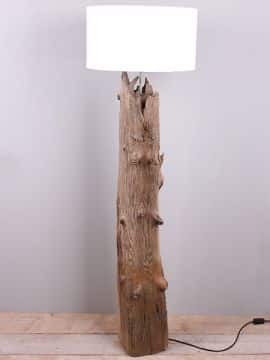 Schemerlamp op zeekering paal +-- 140 cm. incl. lampenkap