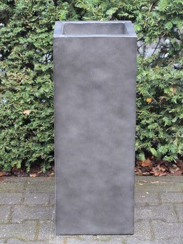 Blumenkästen für draußen leichtbeton anthrazitfarbe 70*27*27 cm.