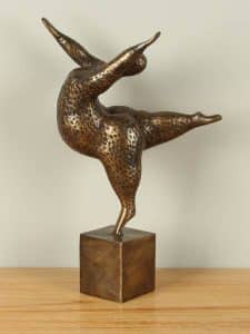 Dekofigur Dame Balance Bronze