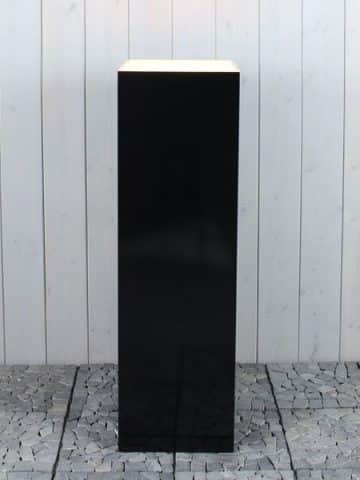 mit LED-Beleuchtung 100*30*30 cm.