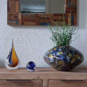 Glazen vaas - glazen druppel -glazen bol