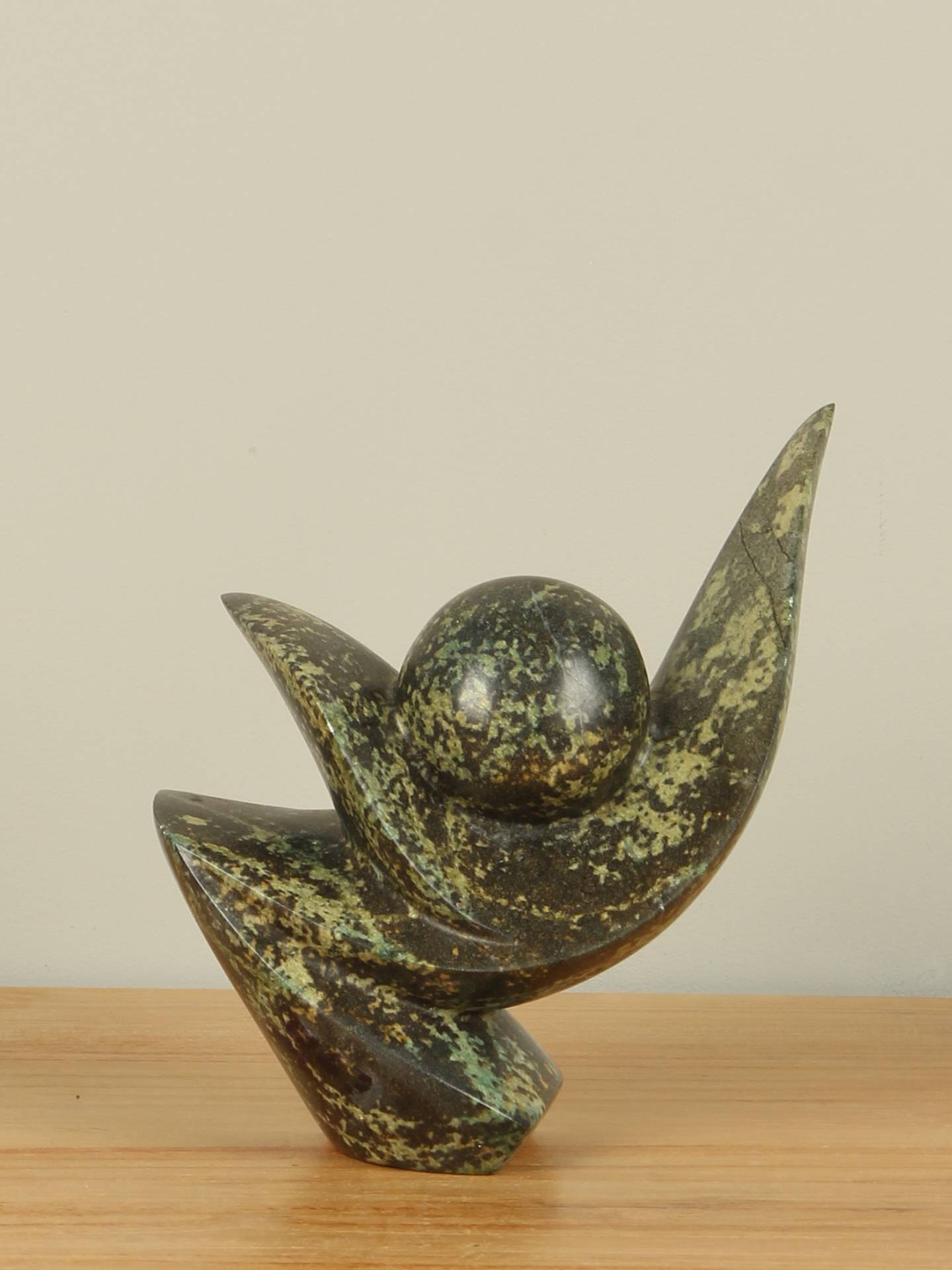 Zimbabwaans beeld Wildflower nr. 1, 16 cm