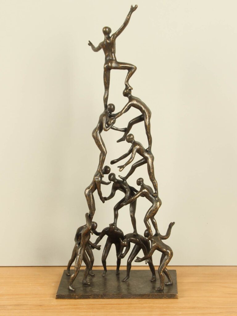 Bronzen beeld Teamkracht, 54 cm