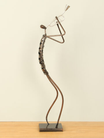 Metalen sculptuur muzikant trompet, 54 cm