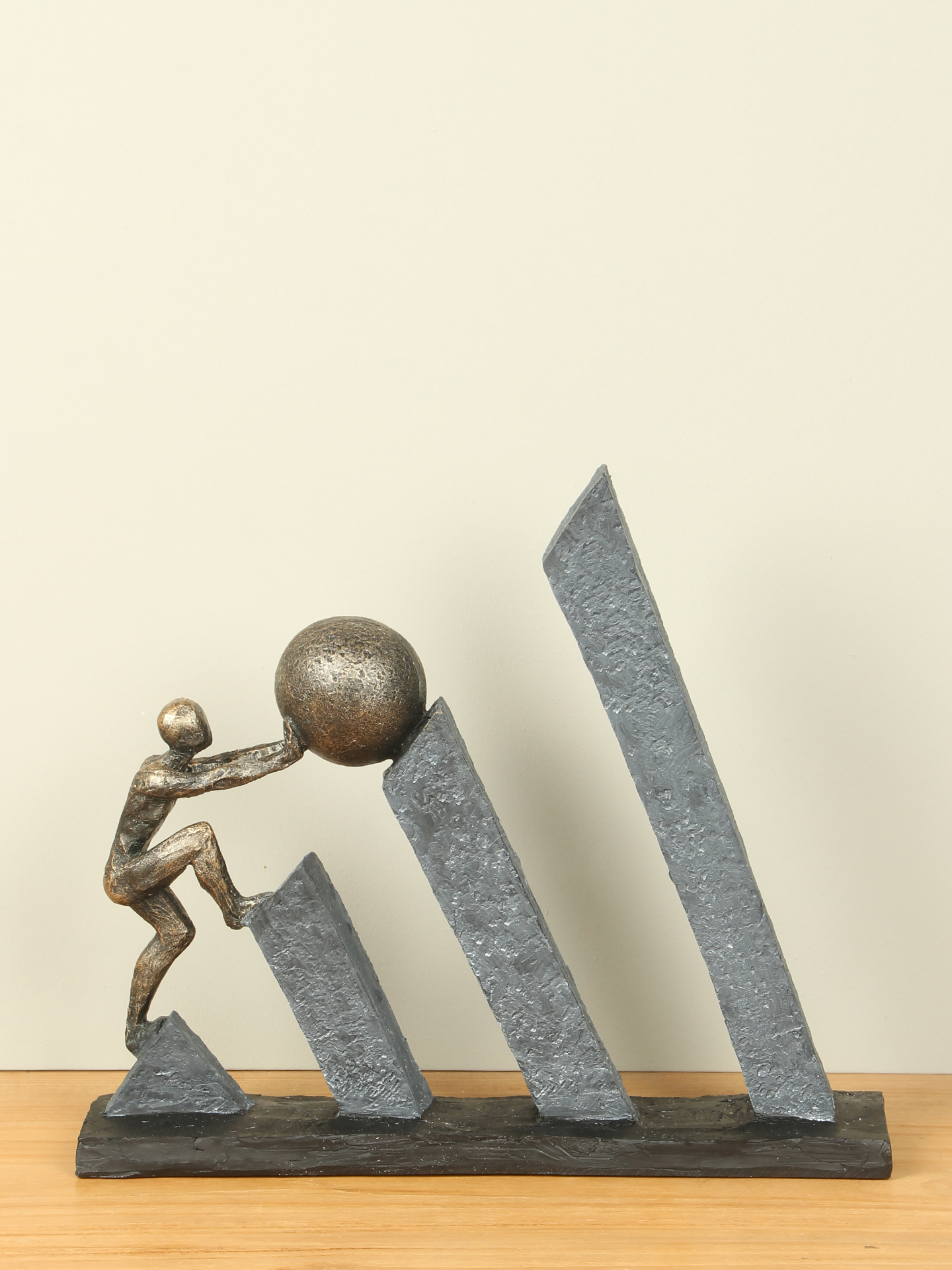 Beeld bronslook Volharding, 28 cm